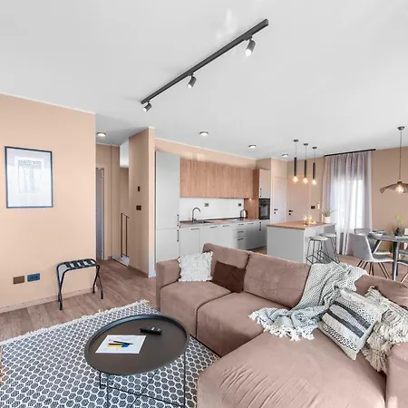 In Pula With Sea View And Bubble Bath * Brtonigla