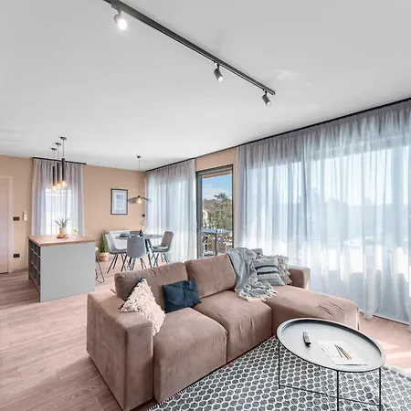 In Pula With Sea View And Bubble Bath Villa Brtonigla