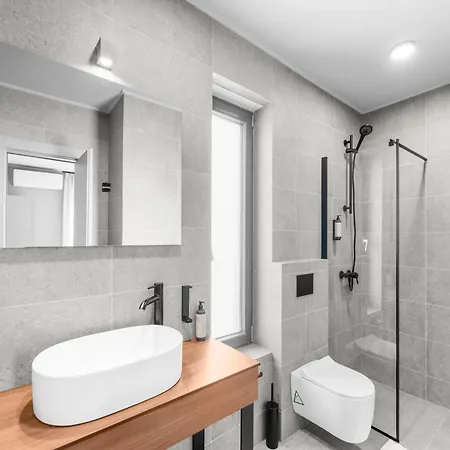 In Pula With Sea View And Bubble Bath Вилла Бртонигла