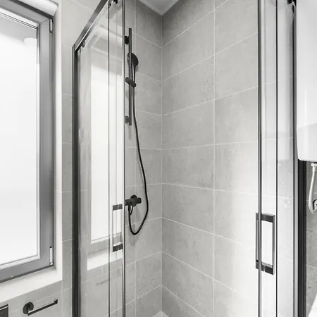 In Pula With Sea View And Bubble Bath Вилла