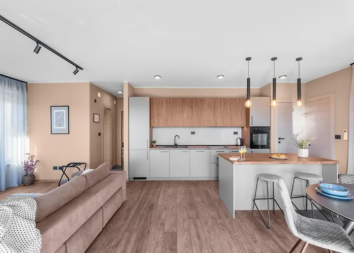 In Pula With Sea View And Bubble Bath Villa Brtonigla